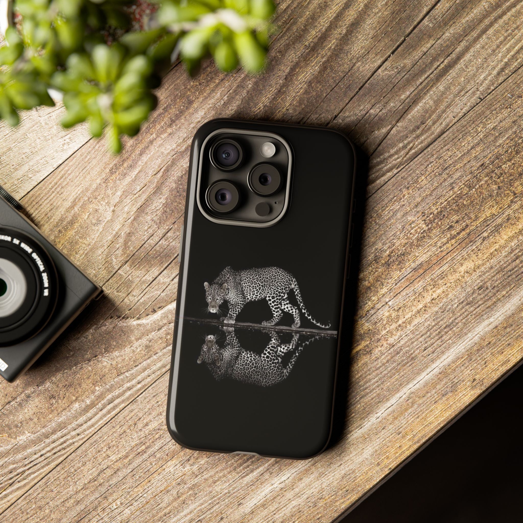Cheetah Reflection Phone Case