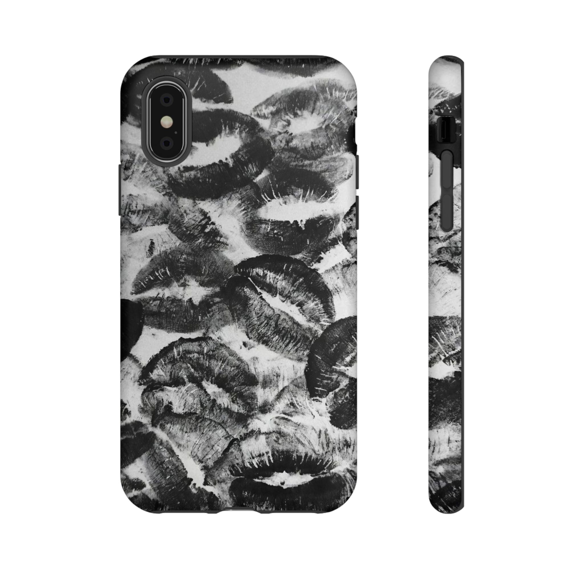 Black and Kiss Design Phone Case