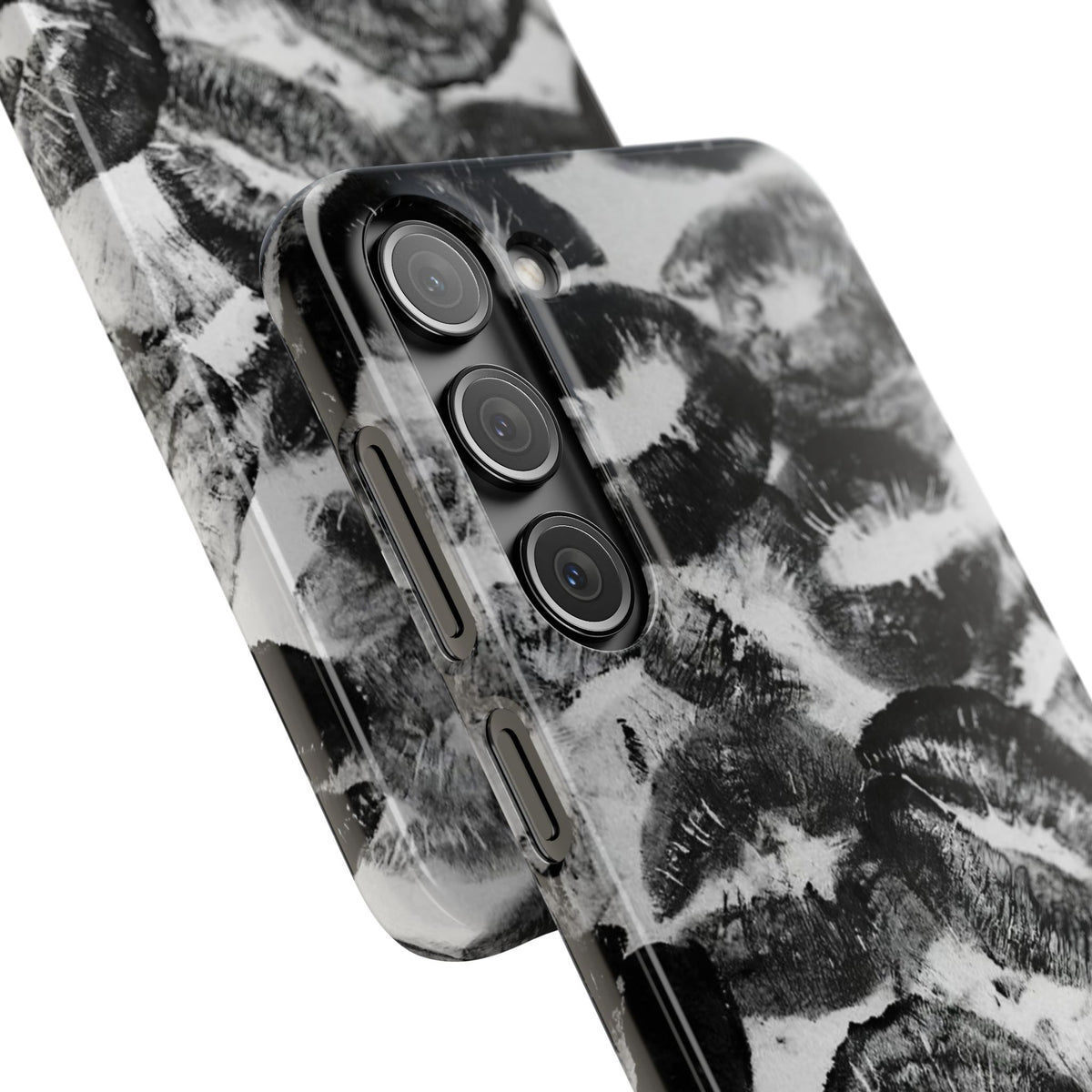 Black & White Kiss Print Case