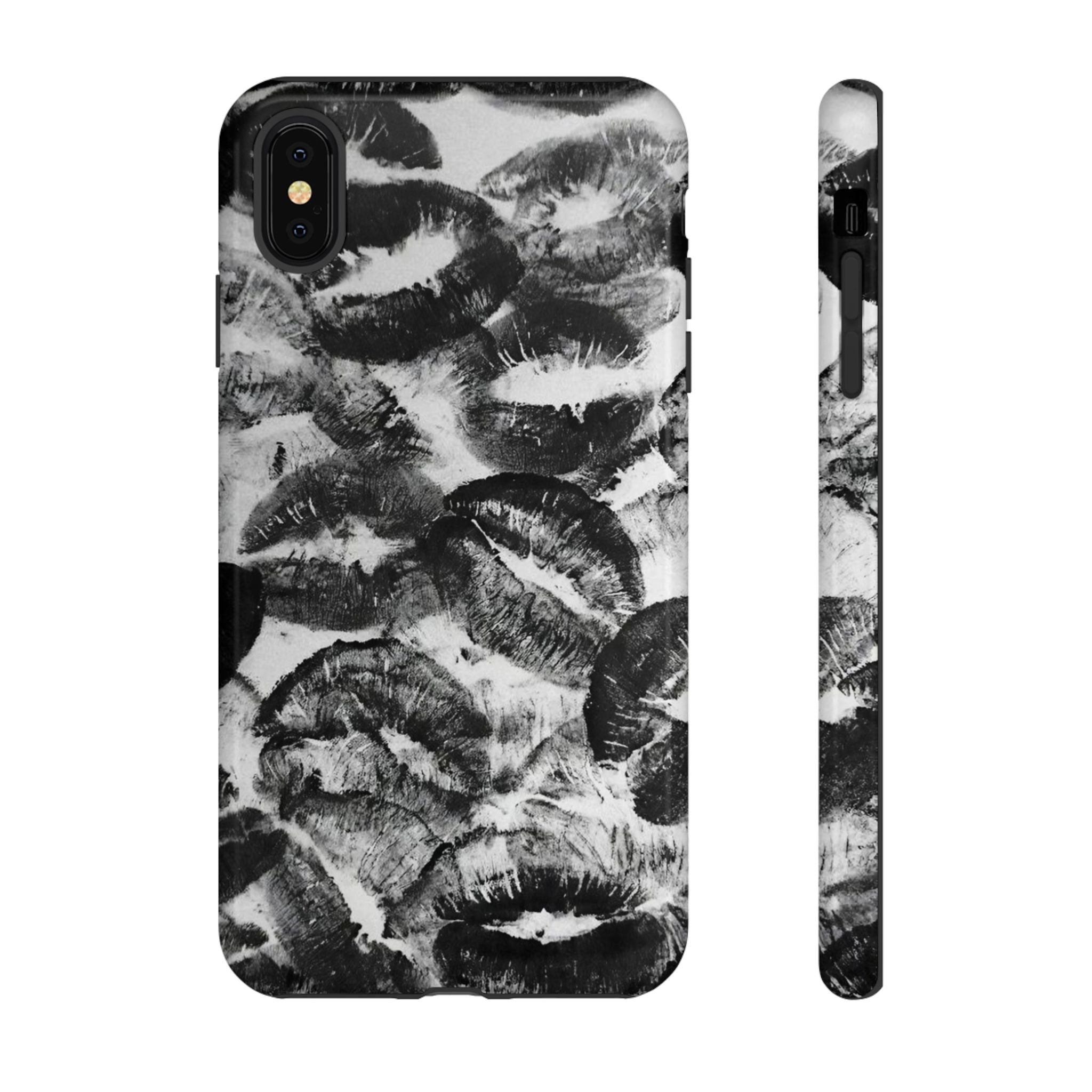 Black and Kiss Design Phone Case