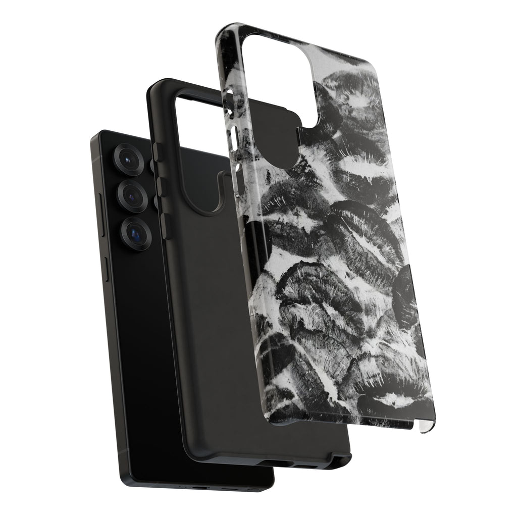 Black and Kiss Design Phone Case