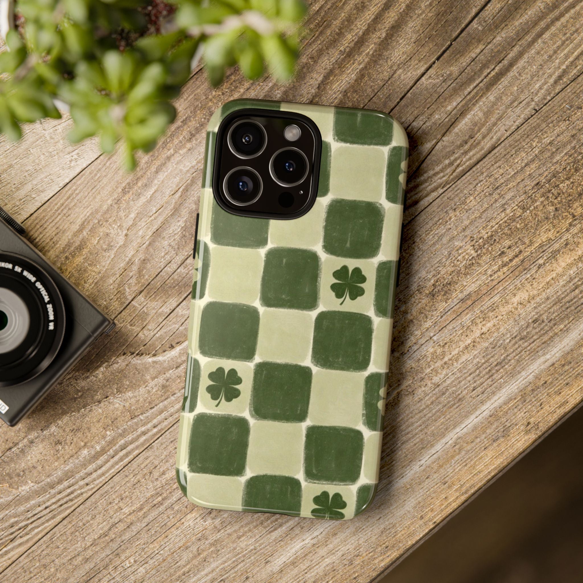 Clover Checker Tough Phone Case