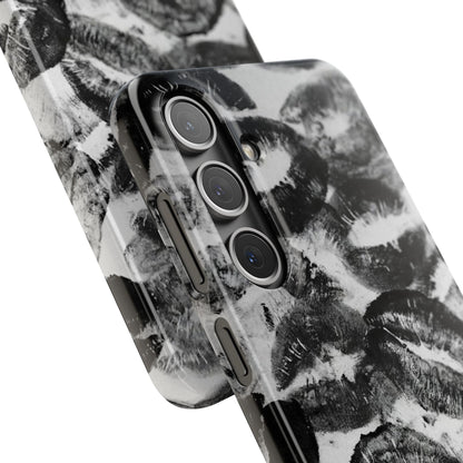 Black & White Kiss Print Case
