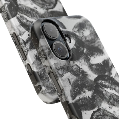 Black & White Kiss Print Case