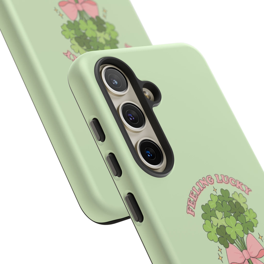 ‘Feeling Lucky' Clover Bouquet Tough Phone Case