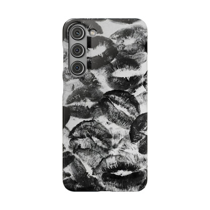 Black & White Kiss Print Case