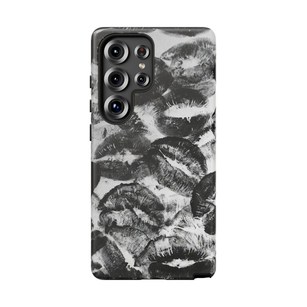 Black and Kiss Design Phone Case