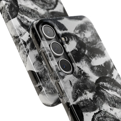 Black & White Kiss Print Case