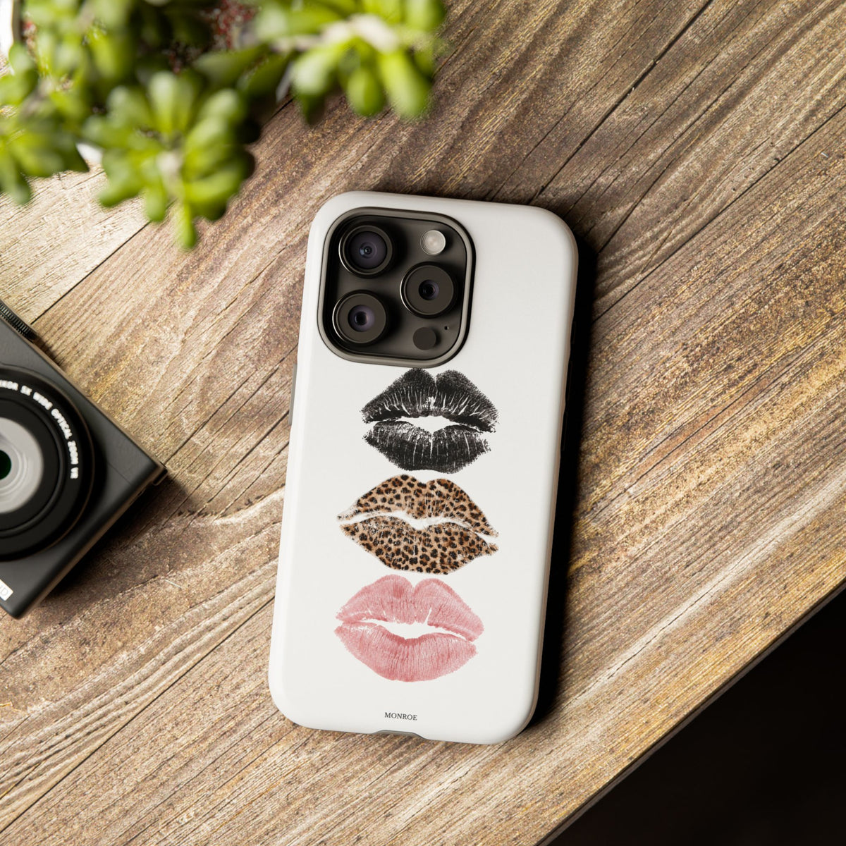 Leopard Glam Lip Tough Case
