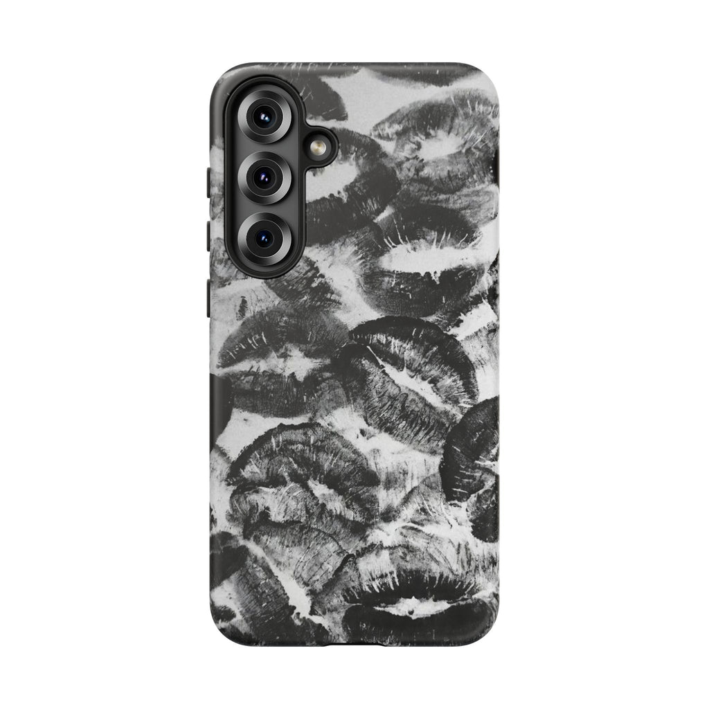 Black and Kiss Design Phone Case