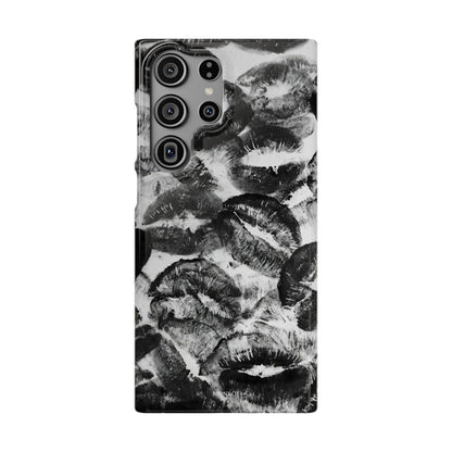 Black & White Kiss Print Case