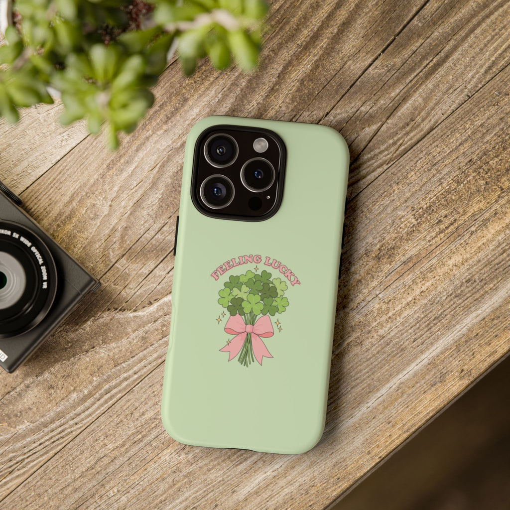 ‘Feeling Lucky' Clover Bouquet Tough Phone Case