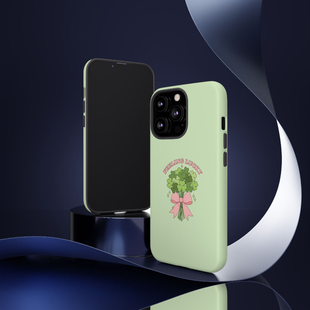 ‘Feeling Lucky' Clover Bouquet Tough Phone Case