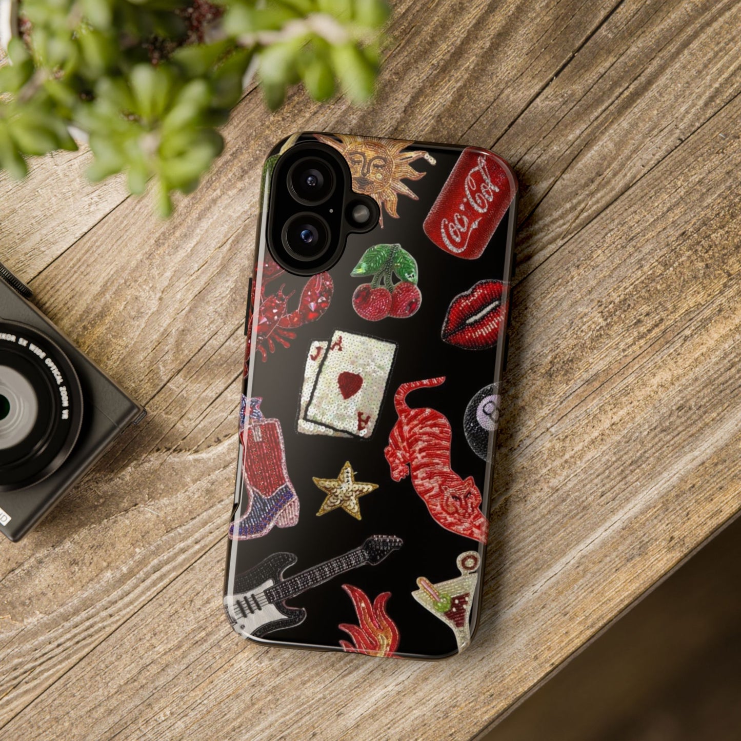 Retro Patch Motif Tough Case