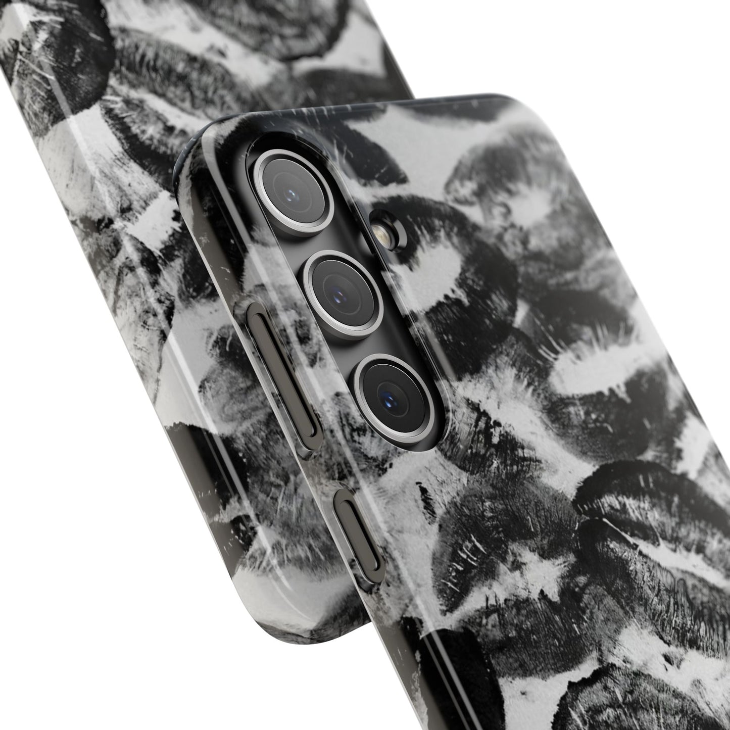 Black & White Kiss Print Case