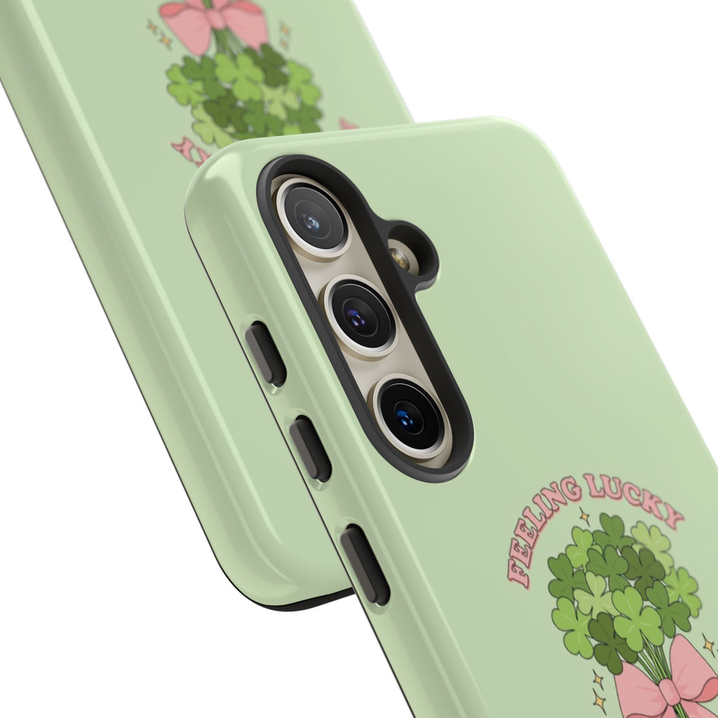 ‘Feeling Lucky' Clover Bouquet Tough Phone Case
