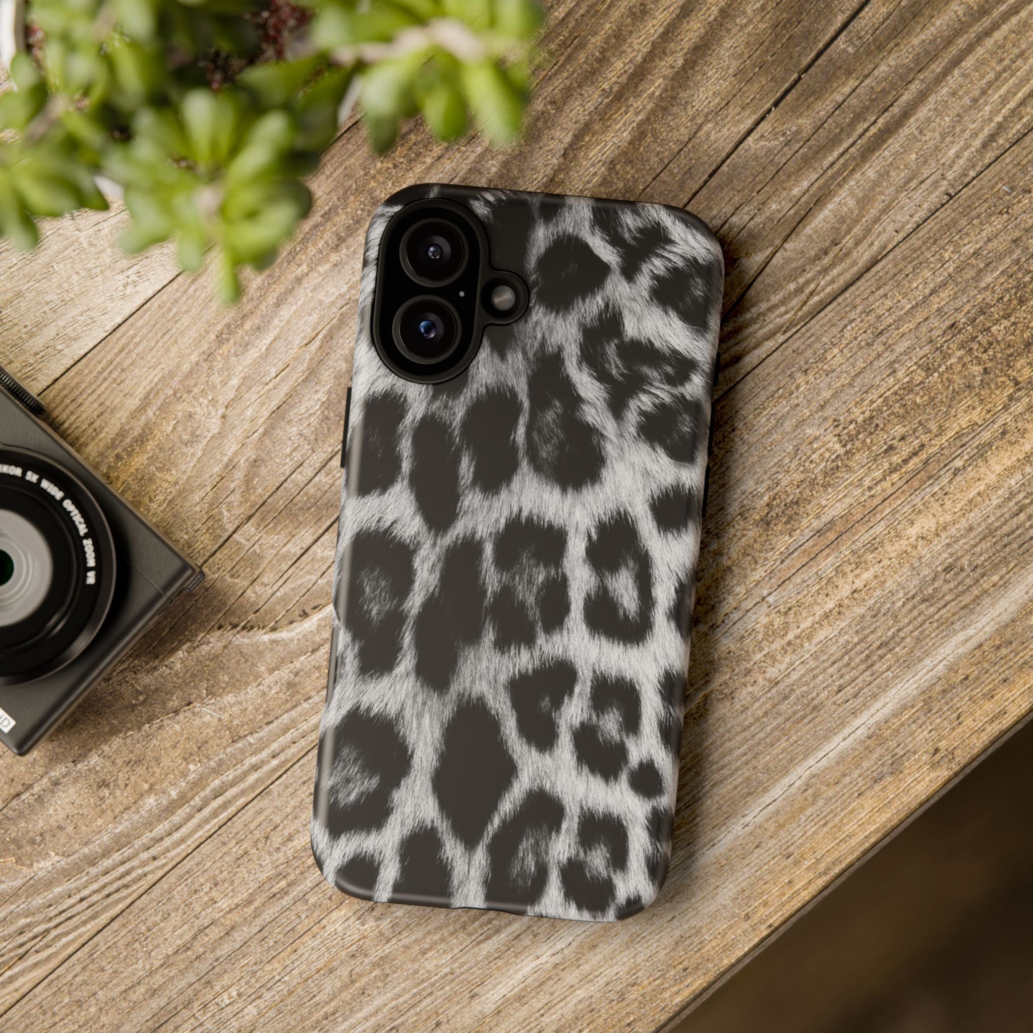 B&W Leopard Phone Case
