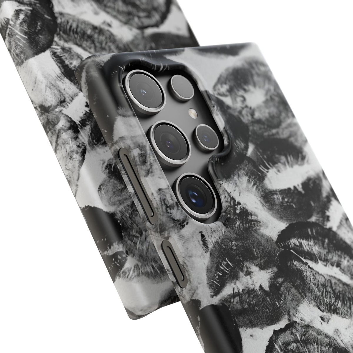 Black & White Kiss Print Case