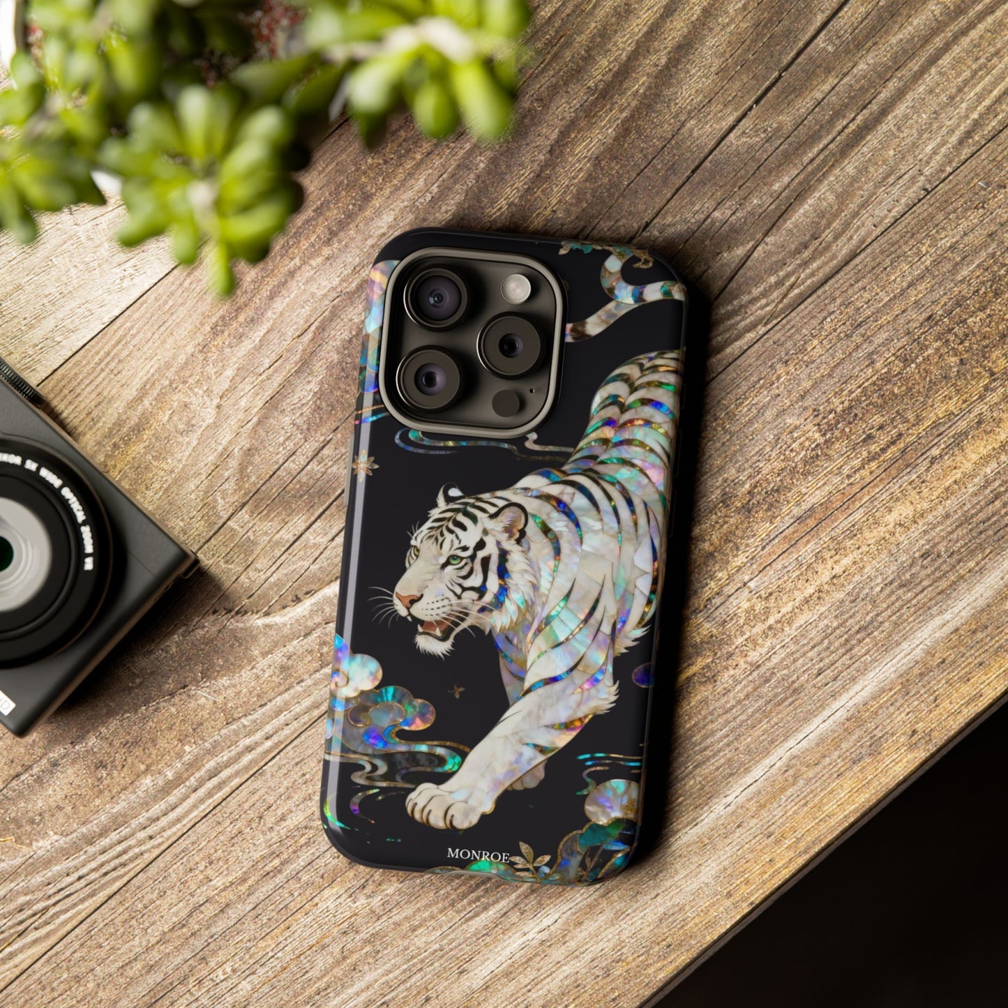 Iridescent White Tiger Tough Case