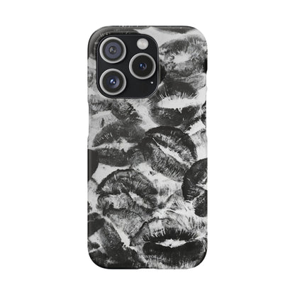 Black & White Kiss Print Case