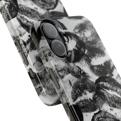 Black & White Kiss Print Case