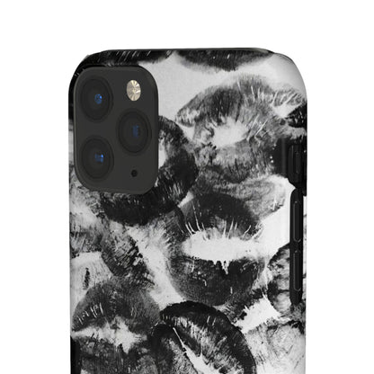 Black & White Kiss Print Case