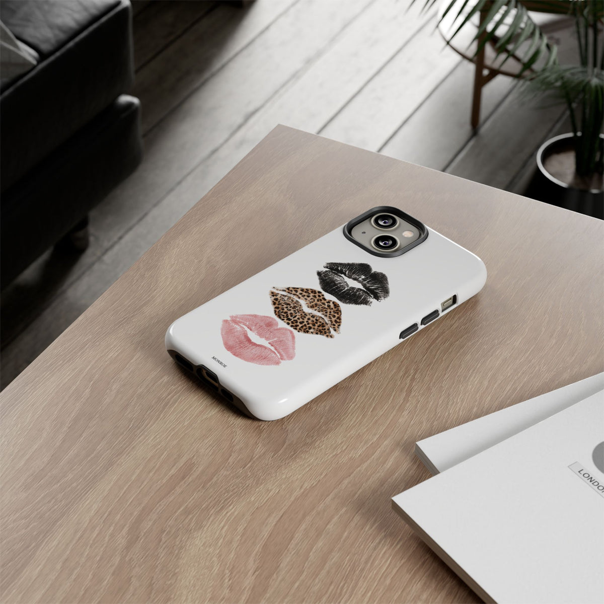 Leopard Glam Lip Tough Case