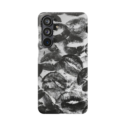 Black & White Kiss Print Case