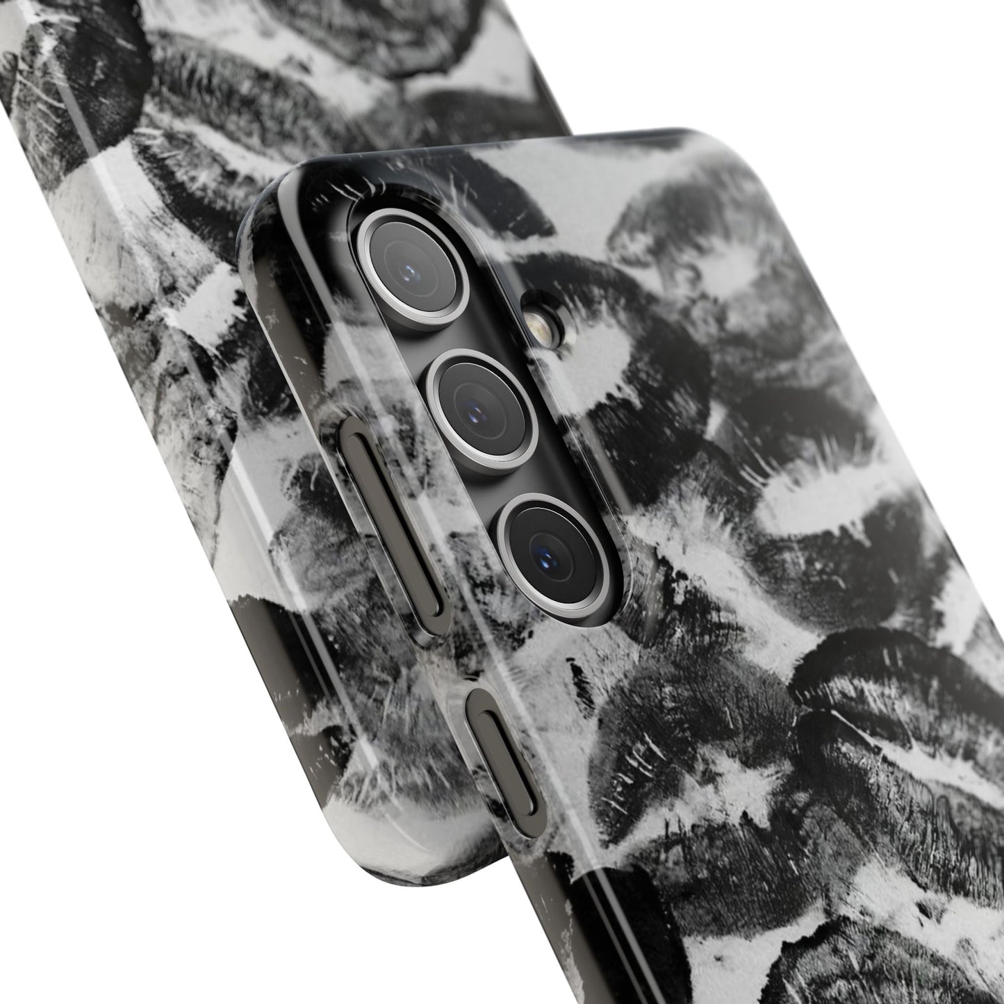 Black & White Kiss Print Case