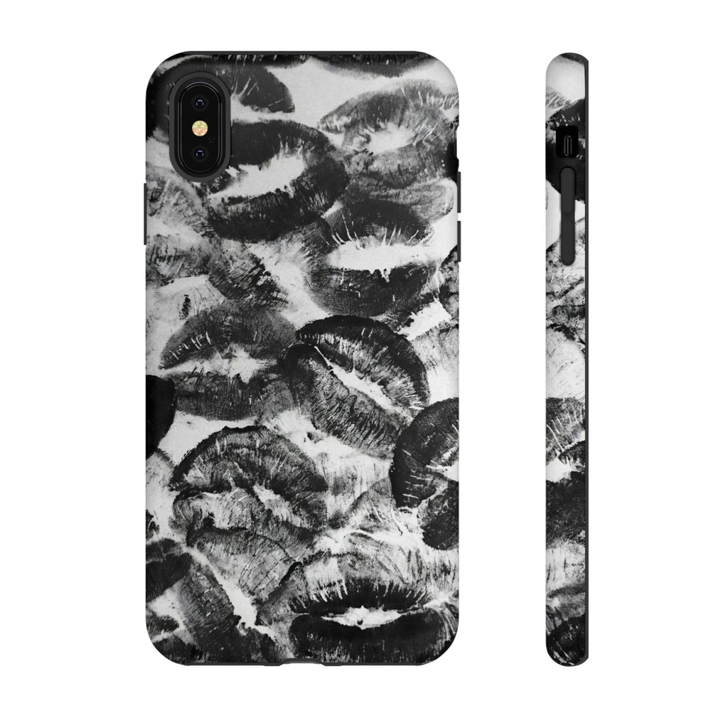 Black and Kiss Design Phone Case