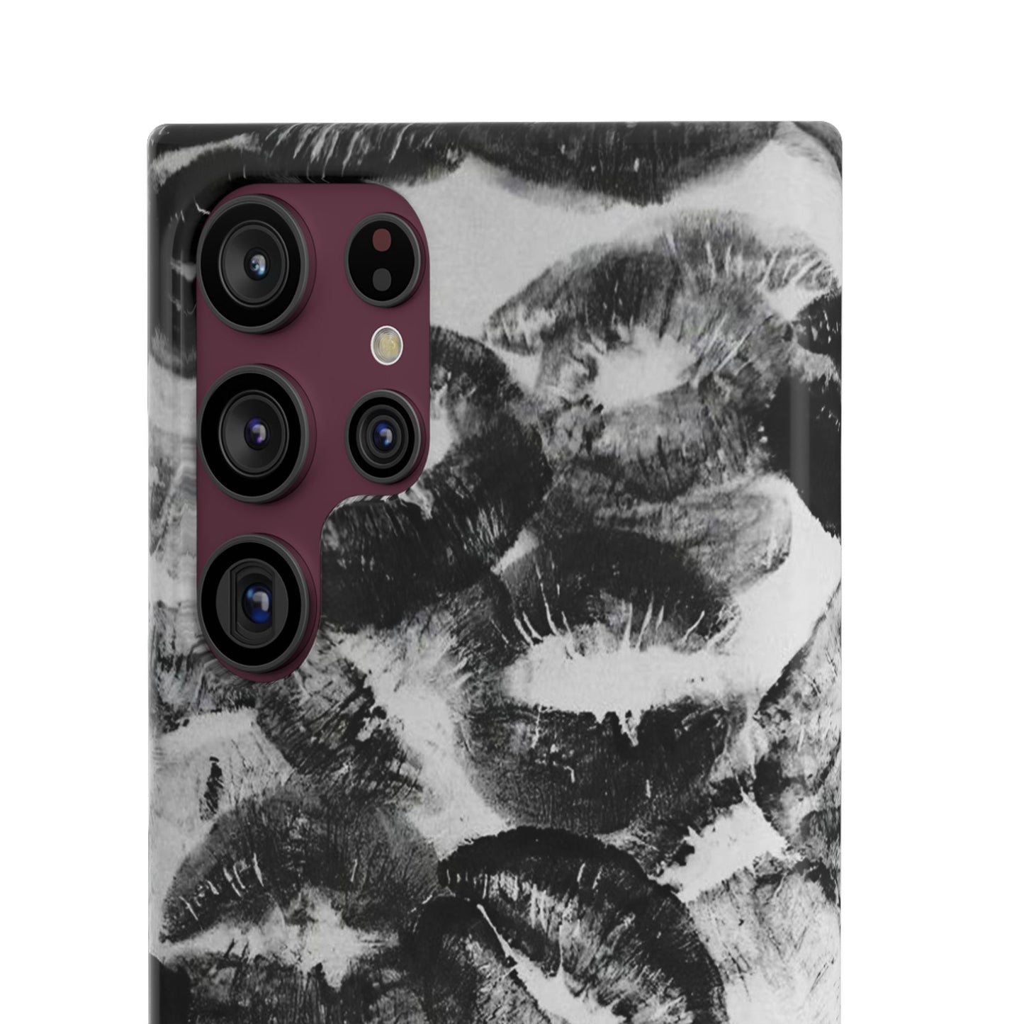 Black & White Kiss Print Case