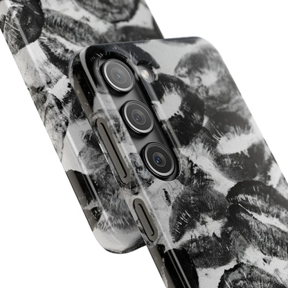 Black & White Kiss Print Case