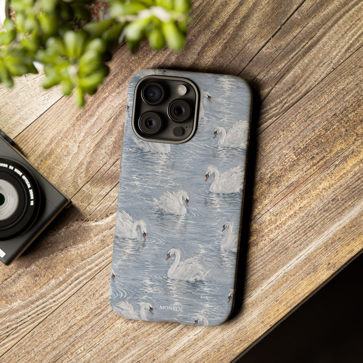 Swan Pattern Tough Case