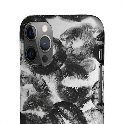 Black & White Kiss Print Case