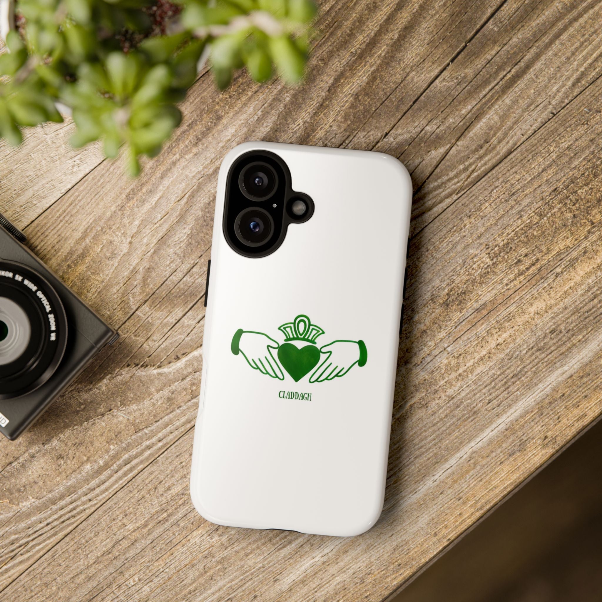 Irish Claddagh Symbol Green Tough Case