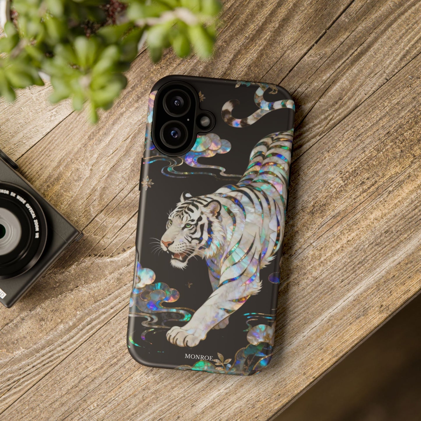 Iridescent White Tiger Tough Case