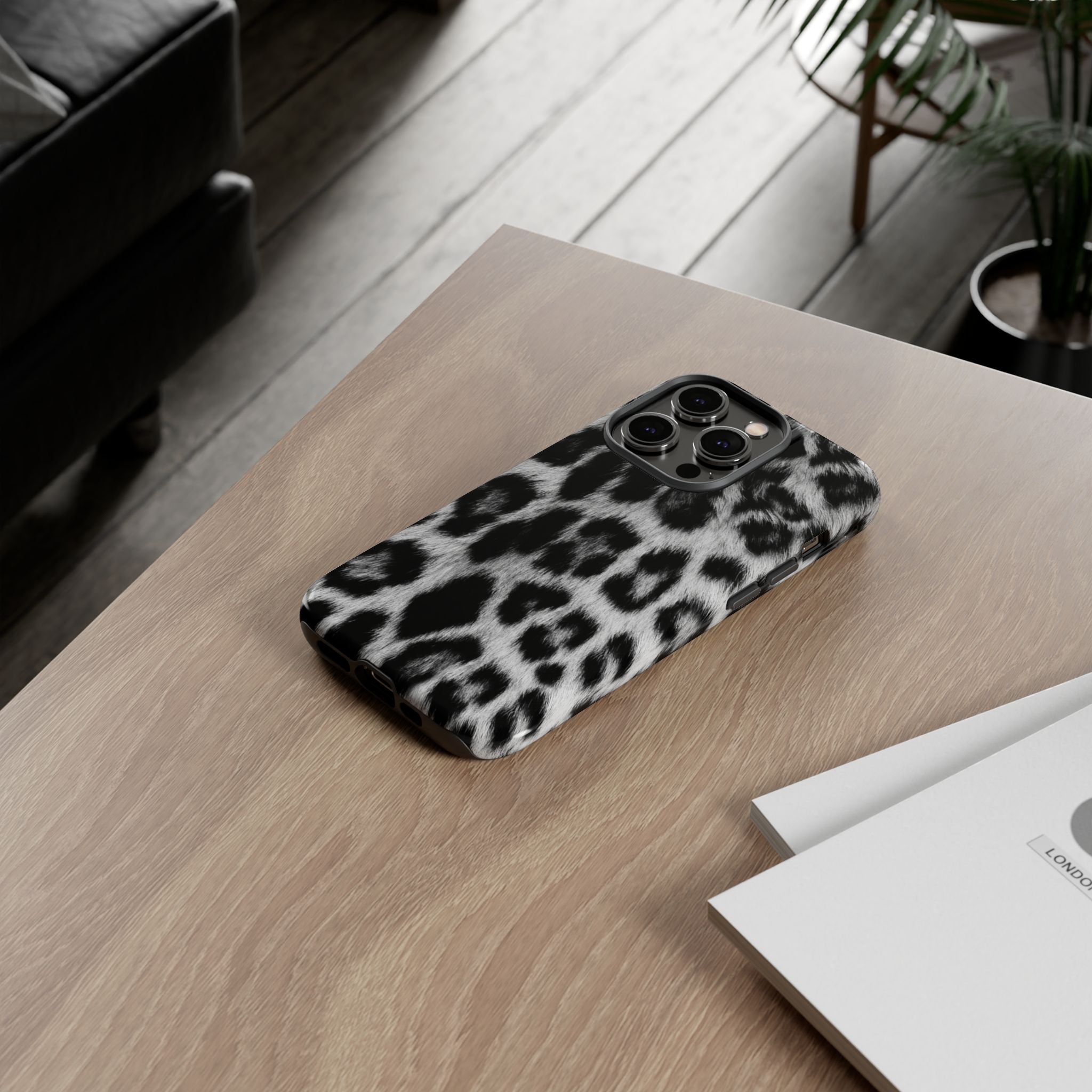B&W Leopard Phone Case