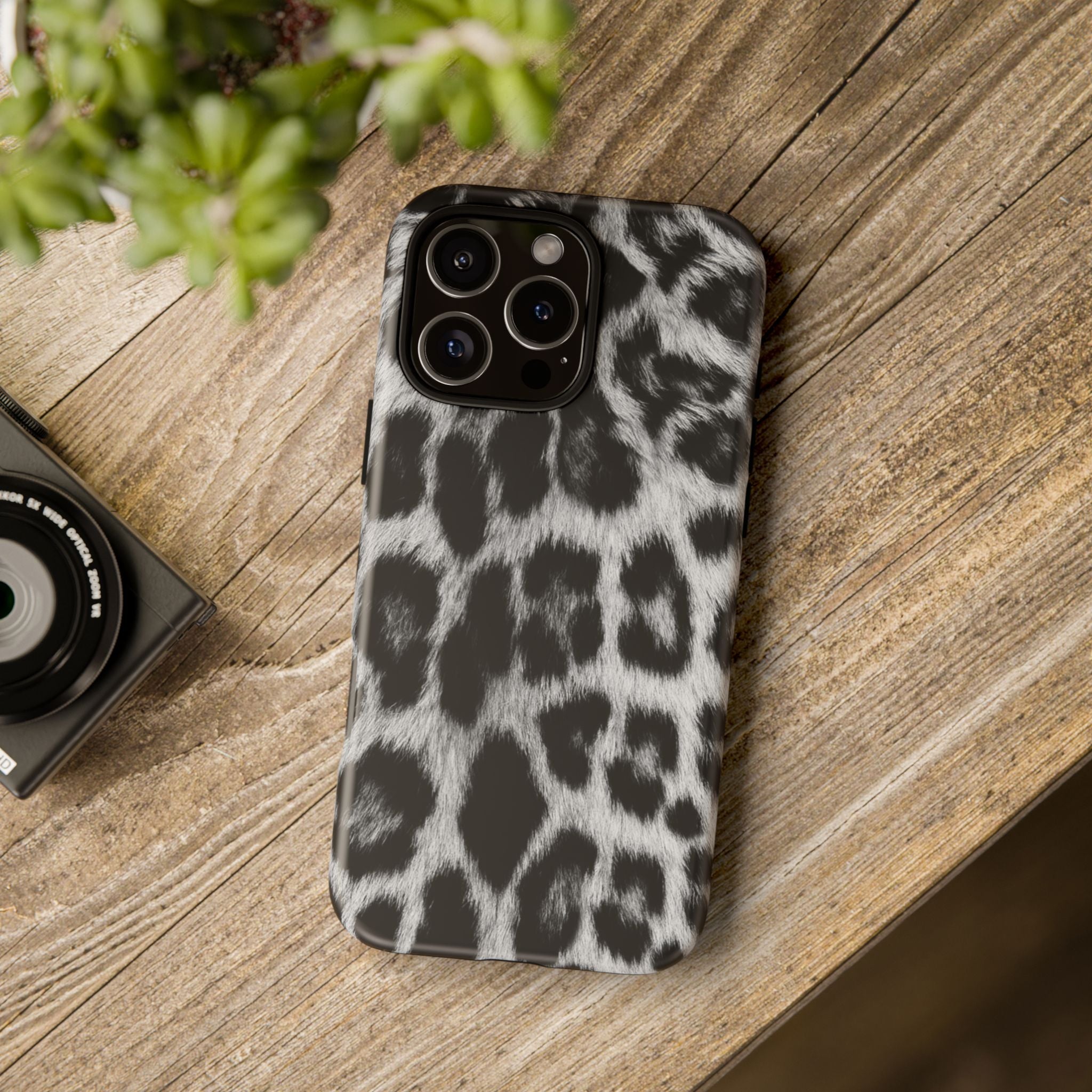 B&W Leopard Phone Case