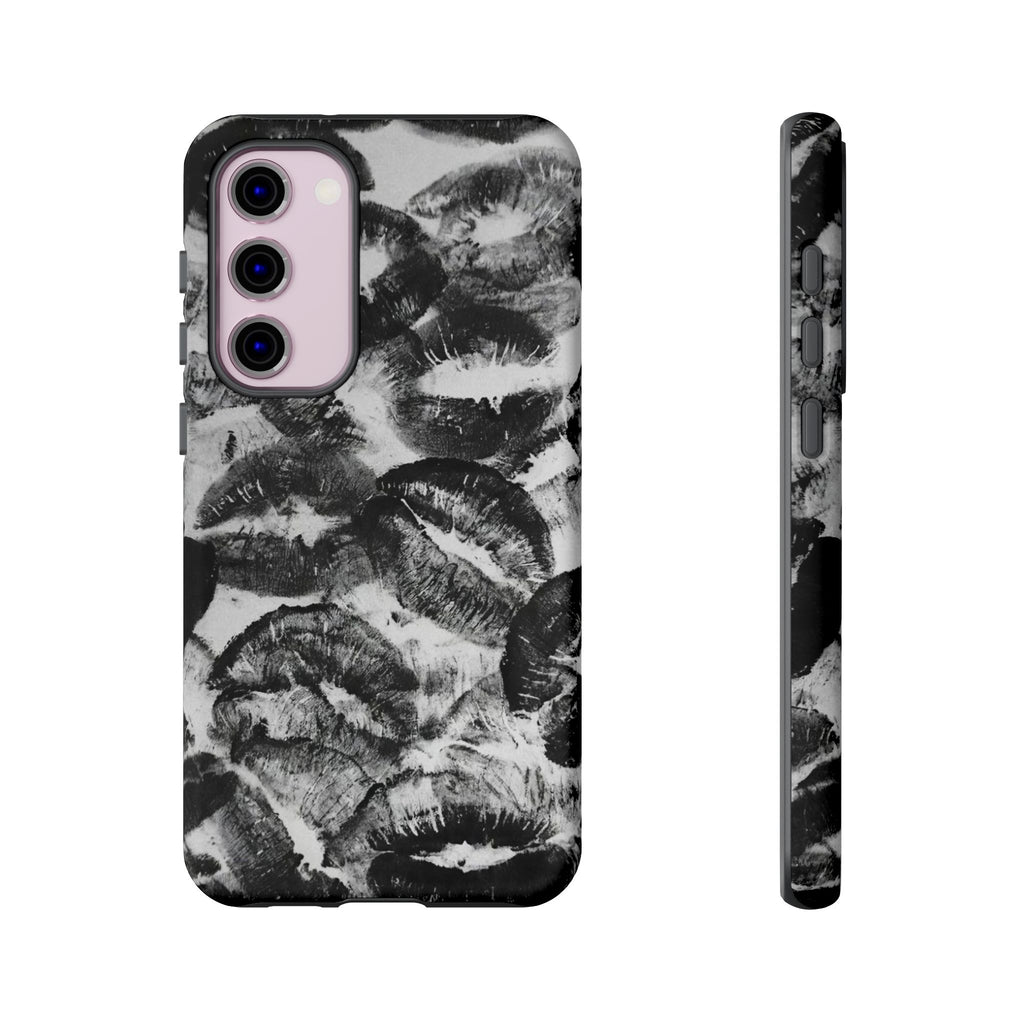 Black and Kiss Design Phone Case