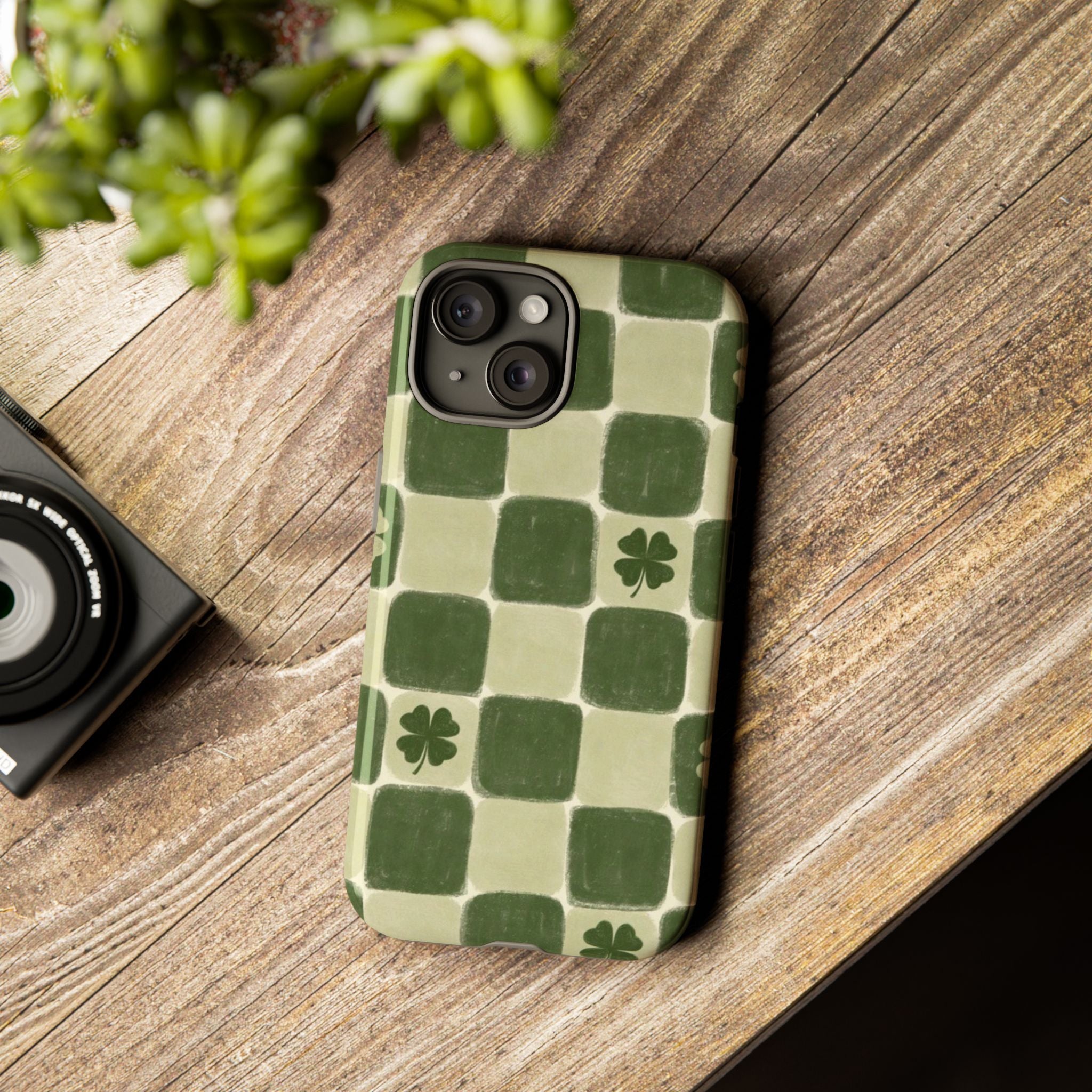 Clover Checker Tough Phone Case