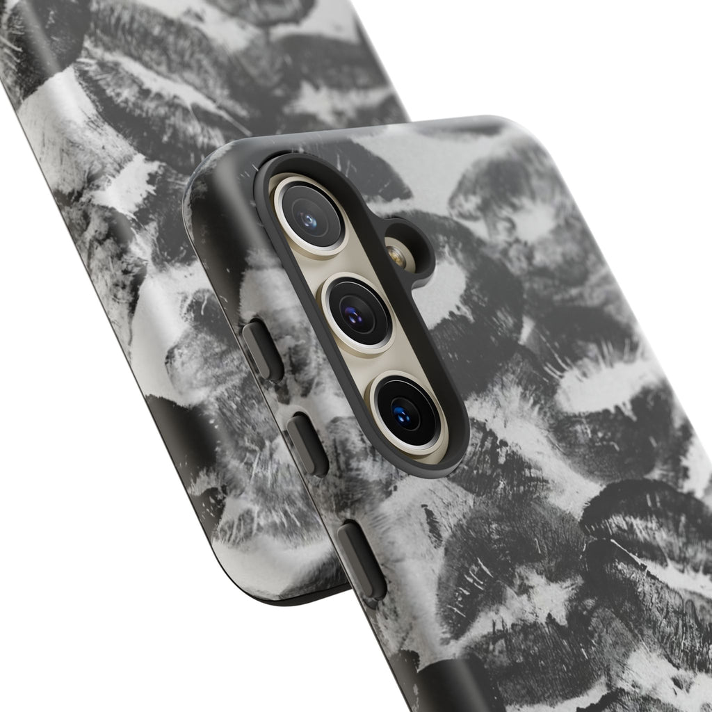 Black and Kiss Design Phone Case