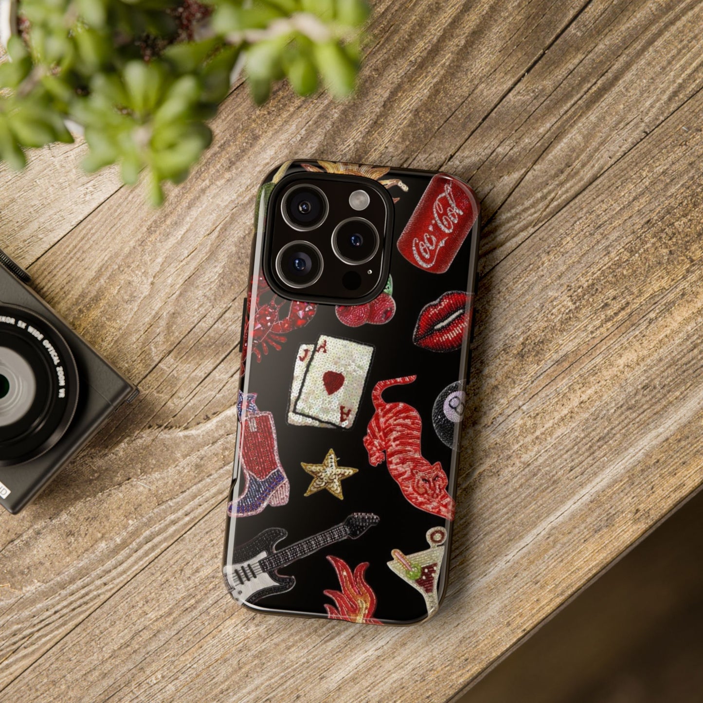 Retro Patch Motif Tough Case