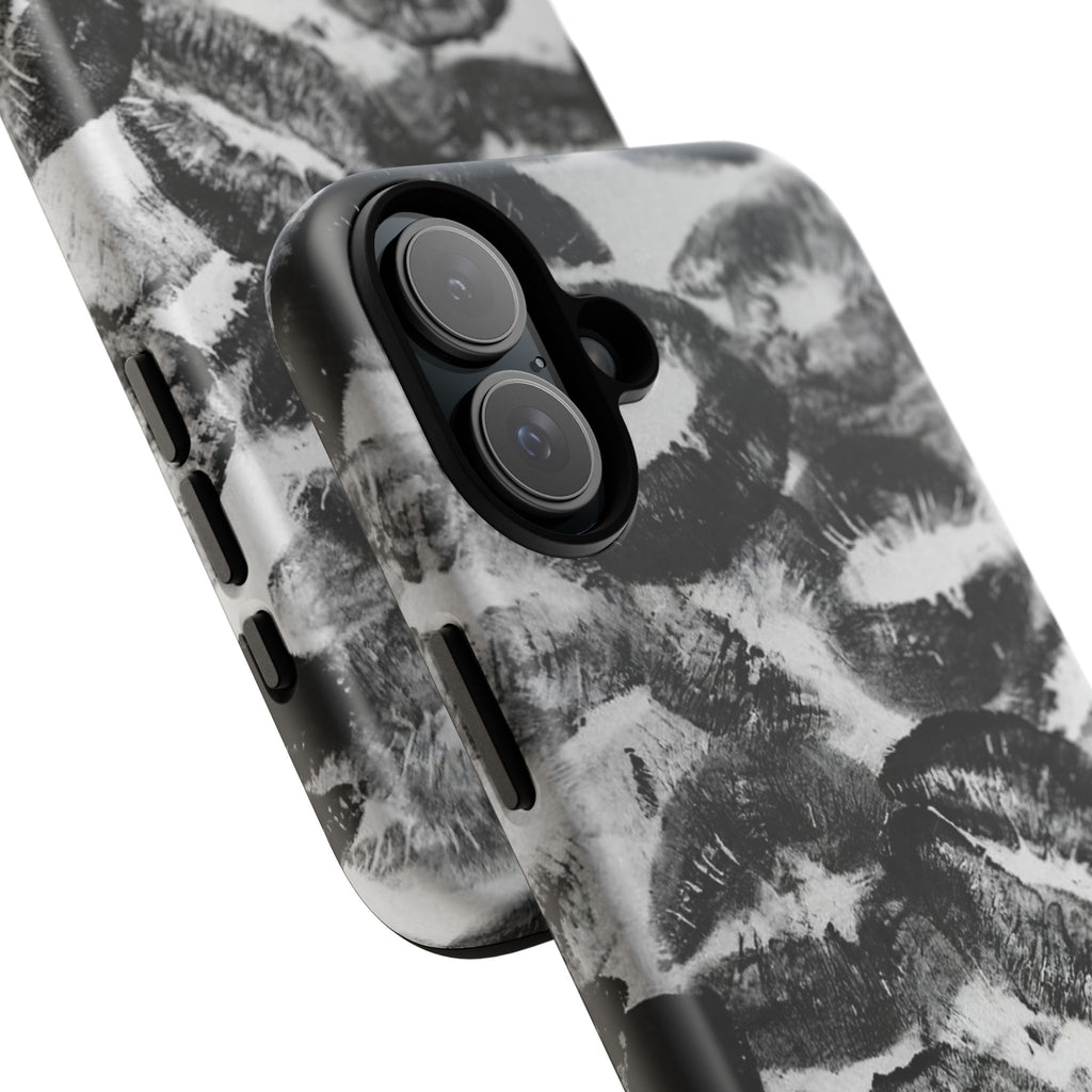 Black and Kiss Design Phone Case